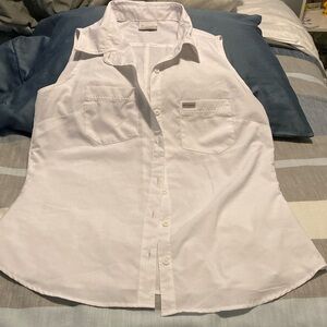Columbia White Sleeveless Button Down Shirt with Notched Collar